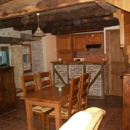 House Le Cayre Dom wakacyjny Gréalou